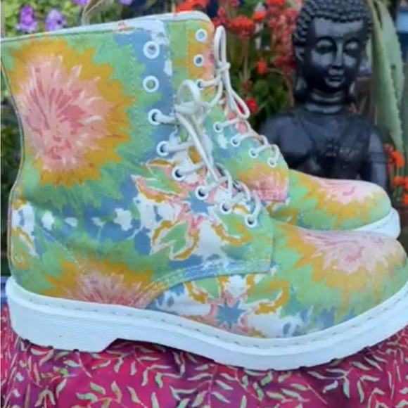 Dr. Martens Retro Tie Dye Colorful Boho Floral Canvas Vegan Boots - Picture 13 of 14